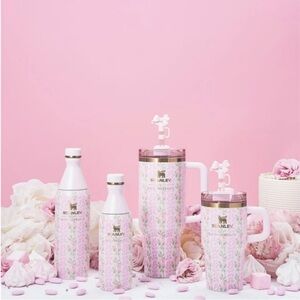 NEW Stanley X Loveshackfancy Blooming Heirloom 40oz Tumbler